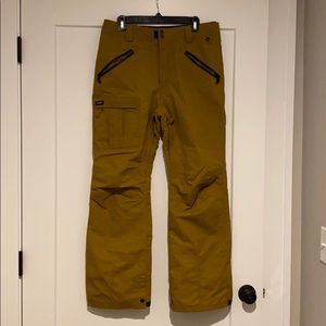 Men’s snowboarding pants